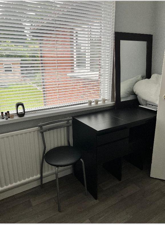 Macs Belfast Single Bedroom Екстер'єр фото